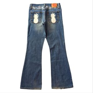 Levi’s 519 Flare Jeans Pineapple Embroidery Size 5 Medium Light Wash Faded Rare
